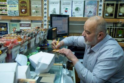 معرضُ الكتابِ الدائمُ.. بوّابةُ المعارفِ إلى جمهورِ الثقافةِ والتراث