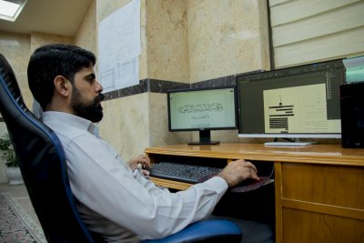 قسم شؤون المعارف يستعرض آلية العمل المعتمدة بالتصميم والإخراج الطباعي لإصداراته