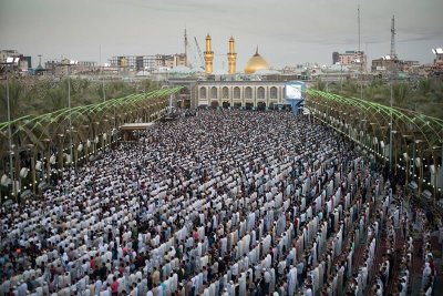 صلاة العيد بين الحرمين (في صور)