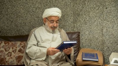وفد قسم المعارف يبحث آلية طباعة المؤلفات العقائدية الجديدة للشيخ محمد الطبسي