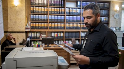 قسم المعارف ينشر مطبوعات عن فضل زيارة الإمام الحسين (عليه السلام) في يوم عرفة
