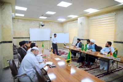 لإعداد جيل من الباحثين.. قسم المعارف يستقطب طلبة العلوم الدينية ضمن برامجه التدريبية