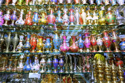 سوق الانتيكات والتحف في كربلاء المقدسة 