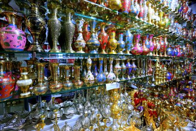 سوق الانتيكات والتحف في كربلاء المقدسة 