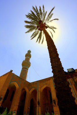 مرقد ثقة الاسلام الشيخ ابو جعفر محمد بن يعقوب بن اسحاق الكليني الرازي البغدادي
