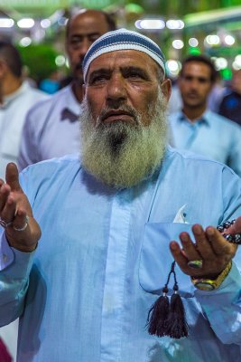الصلاة مابين الحرمين الشريفين يوم الخميس