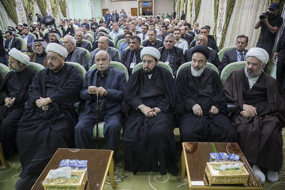 رئيس قسم شؤون المعارف الإسلامية والإنسانية يشارك في  الاحتفاء الذي أقامته العتبة الحسينية المقدسة بالسيد عبد الرزاق المقرم 