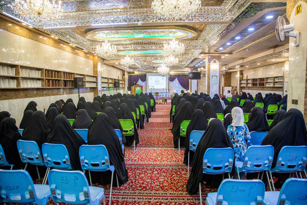 معهد الخطابة النسوي يحتفل بتخرج الدورة الرابعة للمبلغات