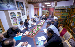 رئيسُ قسمِ المعارفِ يلتقي باللجنةِ التحضيريَّةِ لمؤتمرِ تُراثِ البصرةِ الدَّوليّ الأوّلِ