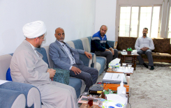وفدٌ من مزارِ العلماءِ الأربعةِ يزورُ تُراثَ الحِلّةِ