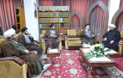 مركزُ تراثِ البصرةِ يستقبلُ سماحةَ السَّيِّدِ عبدِ الحسينِ القاضيِّ
