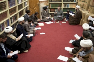 بحضور رئيس قسم شؤون المعارف الإسلامية والإنسانية مركز تراث النجف الأشرف يختتم دورةً لتحقيق المخطوطات وفهرستها