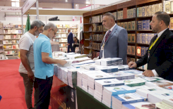 قسمُ المعارفِ يشاركُ في معرضِ بغدادَ الدوليّ للكتابِ بدورتِهِ الـ(26)