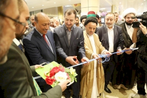 ضمن مشروع مركز العفاف للتسوّق الذي افتتحته العتبةُ العبّاسية المقدّسة..   قسم شؤون المعارف الإسلامية والإنسانية يشارك بجناح خاص في المعرض الشامل لنتاجات ونشاطات العتبة المقدّسة