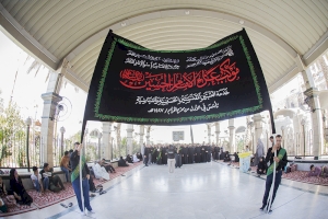 خَدَمةُ العتبتين المقدّستين يعزّون الإمام الحسين وأخاه أبا الفضل (عليهما السلام) في ذكرى استشهاد الإمام محمد الجواد  (عليه السلام) 