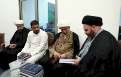 شعبةُ الرعايةِ المعرفيّةِ تُجري زيارةً علميّةً إلى مكتباتِ النجفِ الأشرفِ