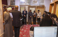 طلبةُ الدِّراساتِ العُليا في جامعةِ البصرةِ يزورونَ مركزَ تُراثِ البصرةِ