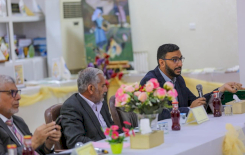 قسمُ المعارفِ يُشاركُ في إحياءِ ثقافةِ الكتابِ الورقيّ