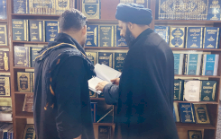معرضٌ مشتركٌ للكتاب في محور كربلاء – النجف يترجمُ جهودَ قسم المعارف في خدمةِ التراث والمعرفة