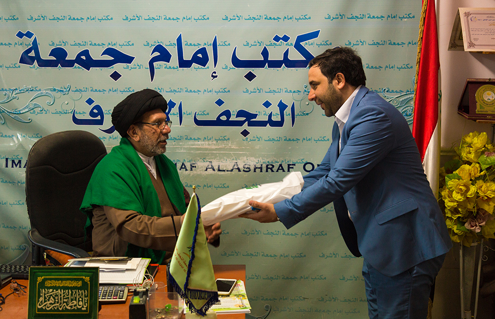 قسم المعارف الإسلامية في العتبة العباسية المقدسة يواصل توزيع نتاجه الفكري في عموم محافظات البلد 