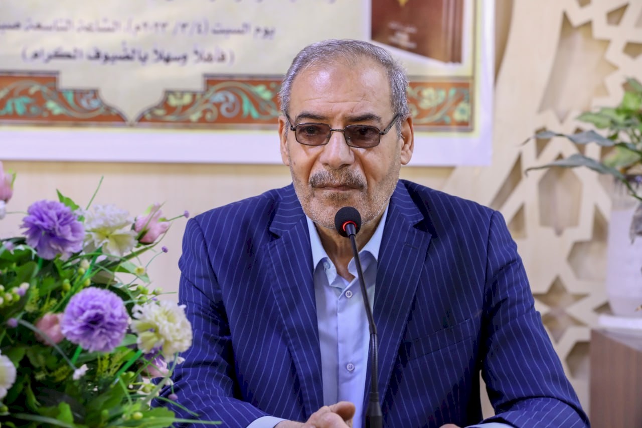 مركزُ تراثِ البصرةِ يتناولُ منظومةَ الخليلِ بنِ أحمد النحويةِ في ندوةٍ علميةٍ