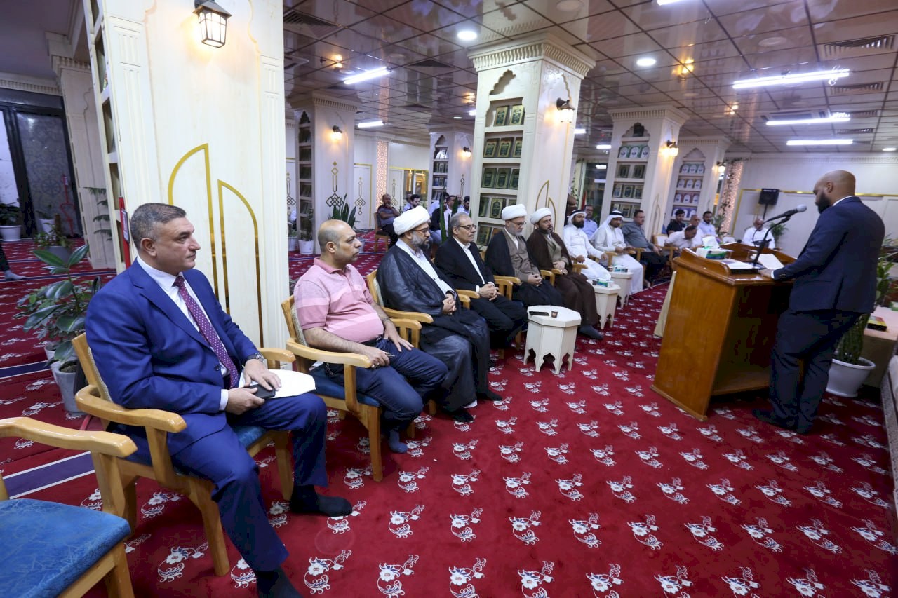 (مركز تراث البصرة) يحتفي بولادة كريم أهل البيت (عليهم السلام) بندوةٍ فكريّةٍ وأُمسيةٍ شعريَّةٍ.