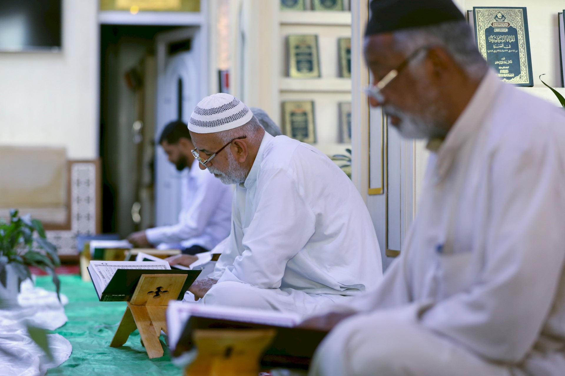 مركز تراث البصرة يختتم برنامجه القرآني الرمضاني