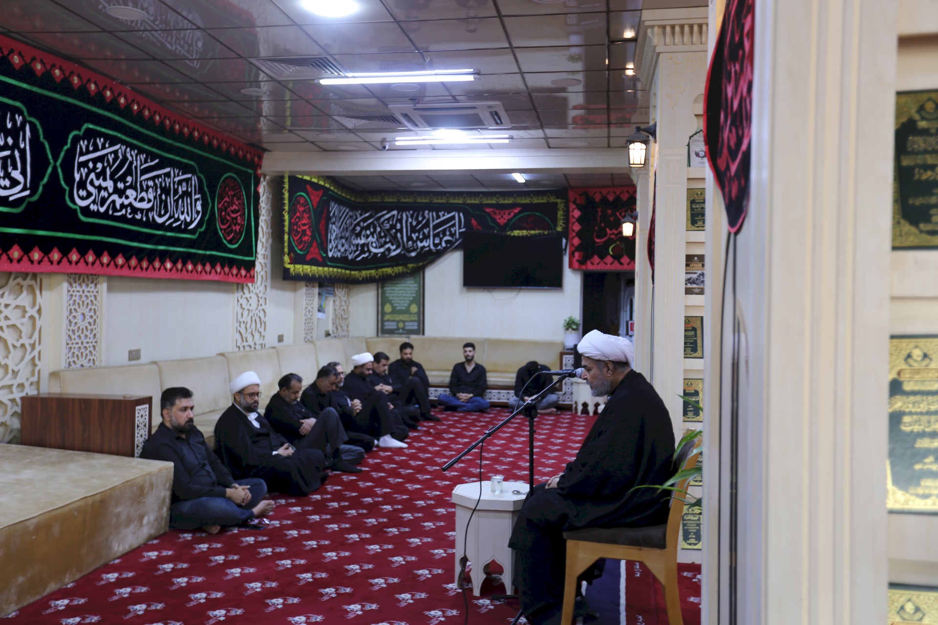 مركز تراث البصرة يقيم مجلساً للعزاءِ في ذكرى  استشهاد الإمام الحسن المجتبى ( عليه السلام)