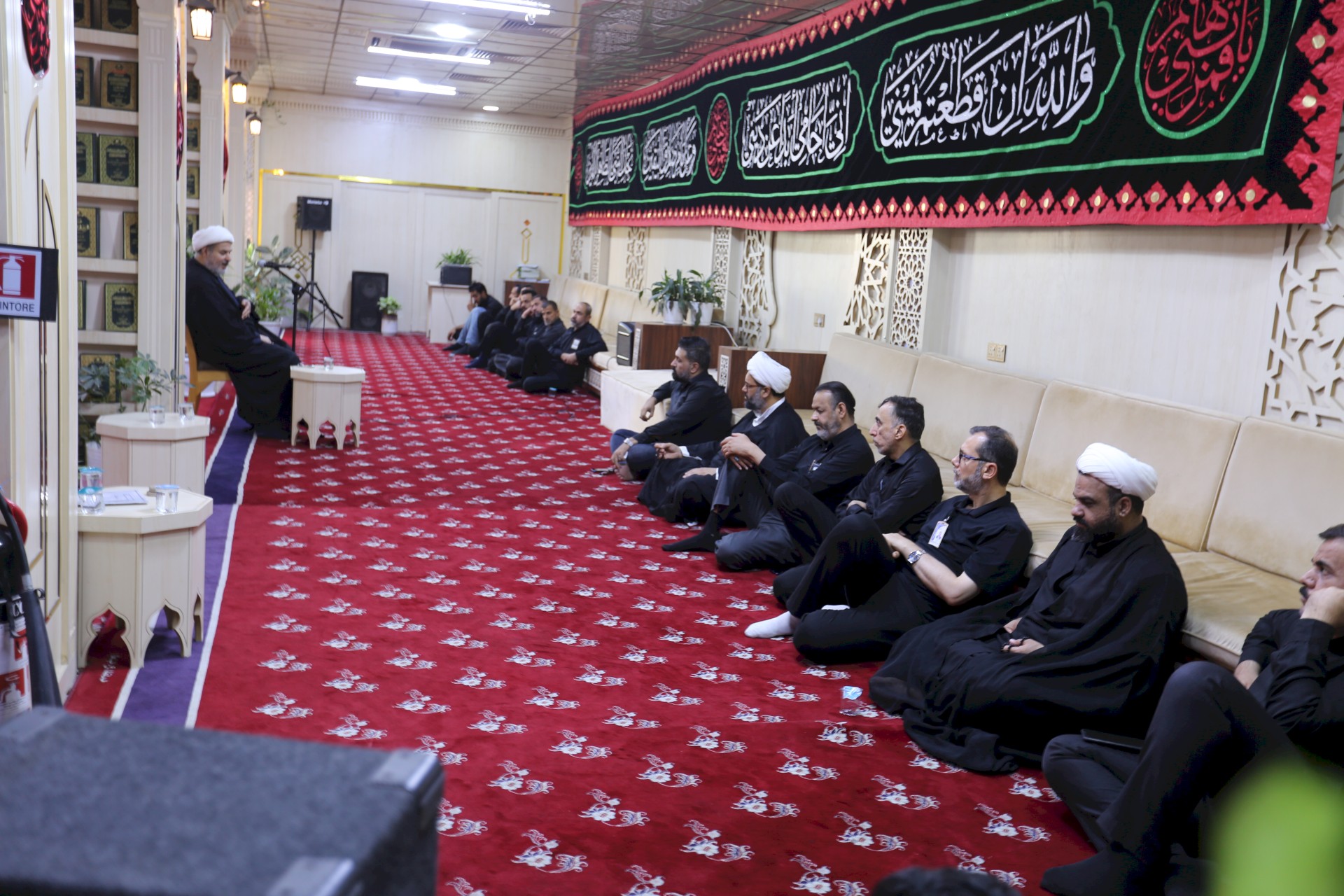 مركز تراث البصرة يقيم مجلساً للعزاءِ في ذكرى  استشهاد الإمام الحسن المجتبى ( عليه السلام)