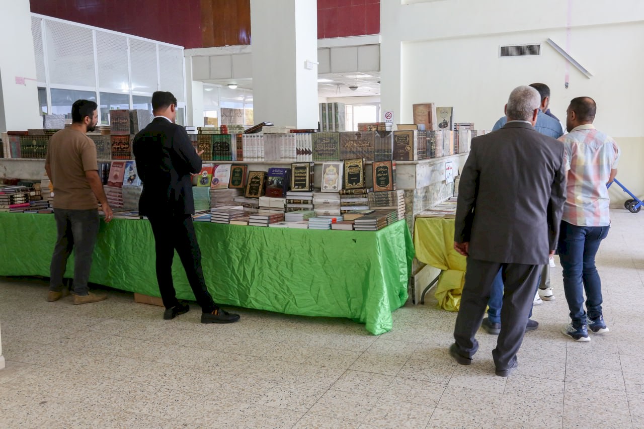 مركز تراث البصرة يشارك في معرض الكتاب السنوي الشامل