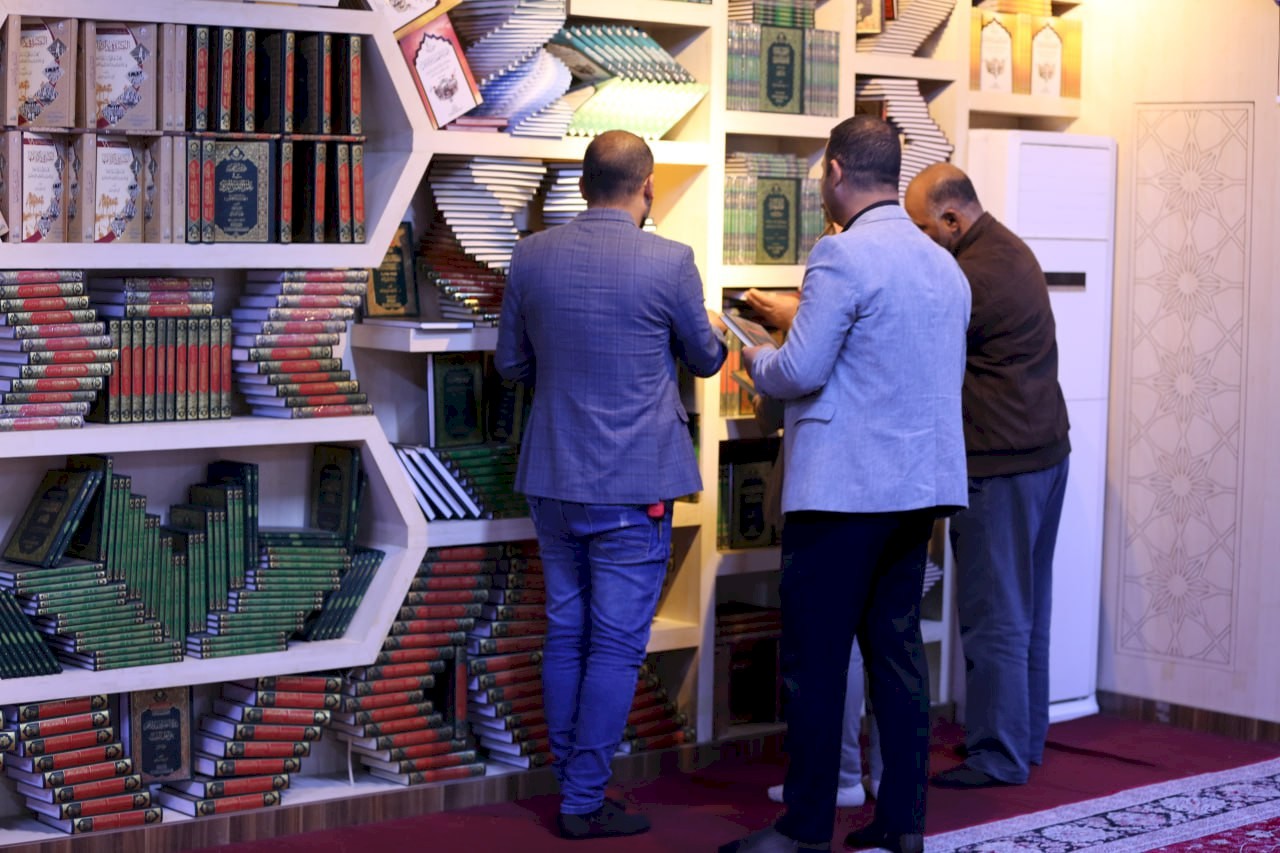 استطلاع دوري ( مختصر )عن ردود أفعال روّاد مكتبة مركز تراث البصرة