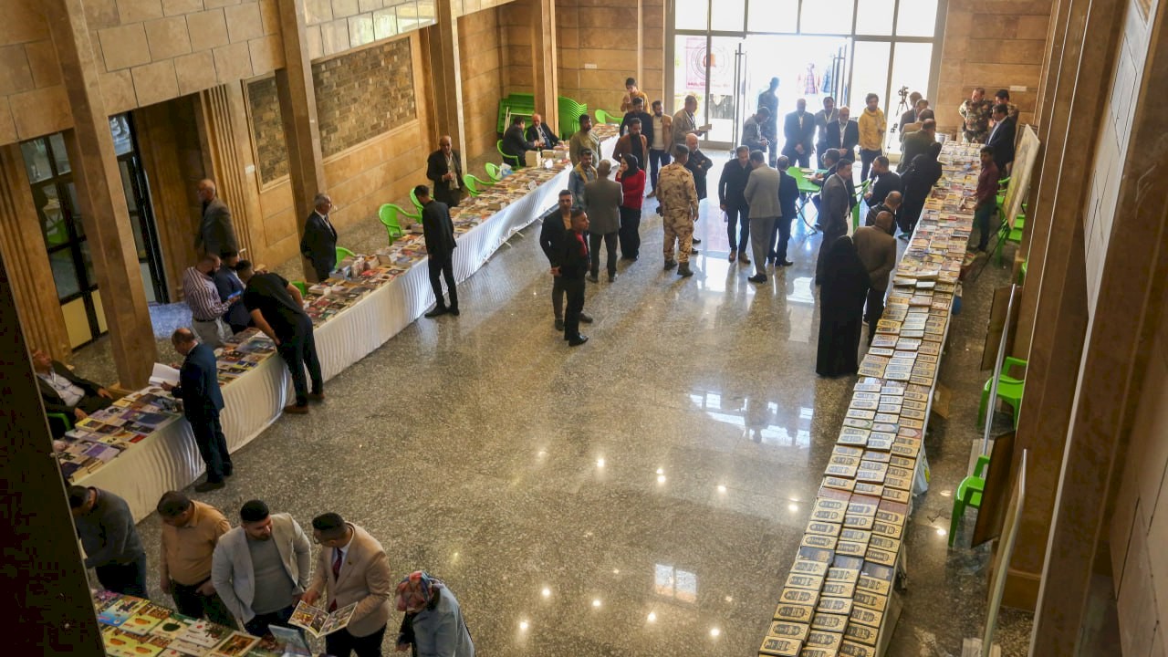 مركز تراث البصرة يشارك  في معرض الكتاب البصري الأول بنسخته الثانية  في(قاعة ديوان محافظة البصرة)