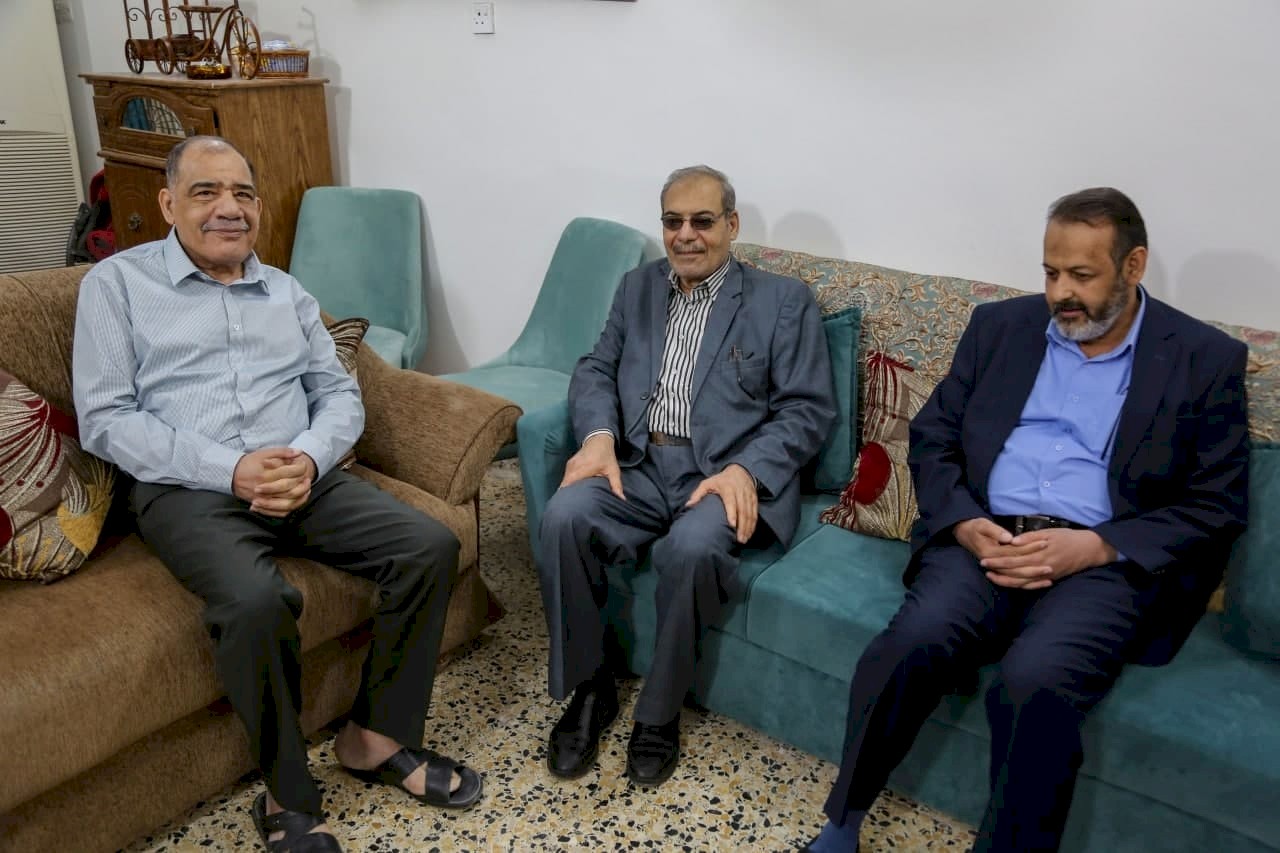 اهداءات الافراد والمؤسسات الى مكتبة مركز تراث البصرة(1)