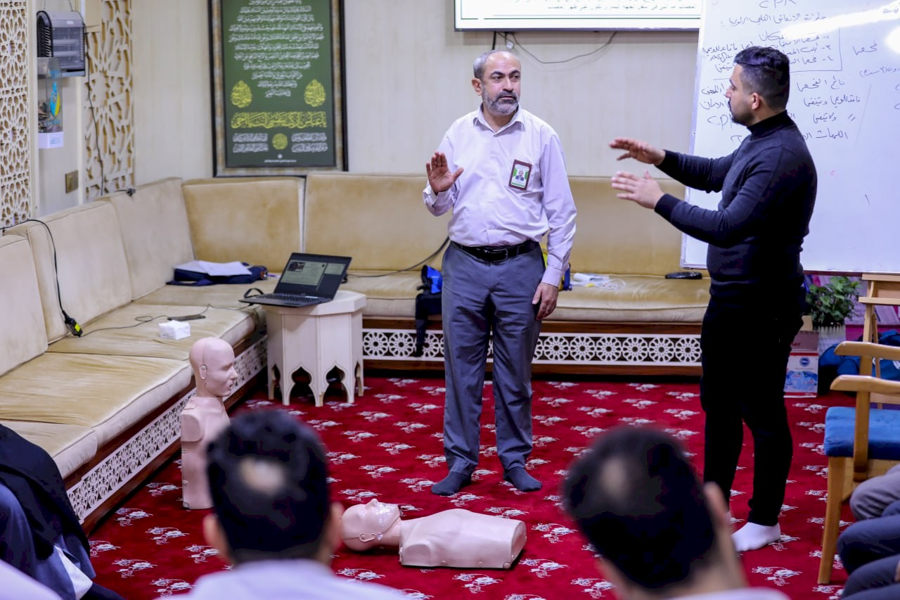 اختتام دورة الاسعاف والتدريب الطبي التي اقيمت في مركز تراث البصرة