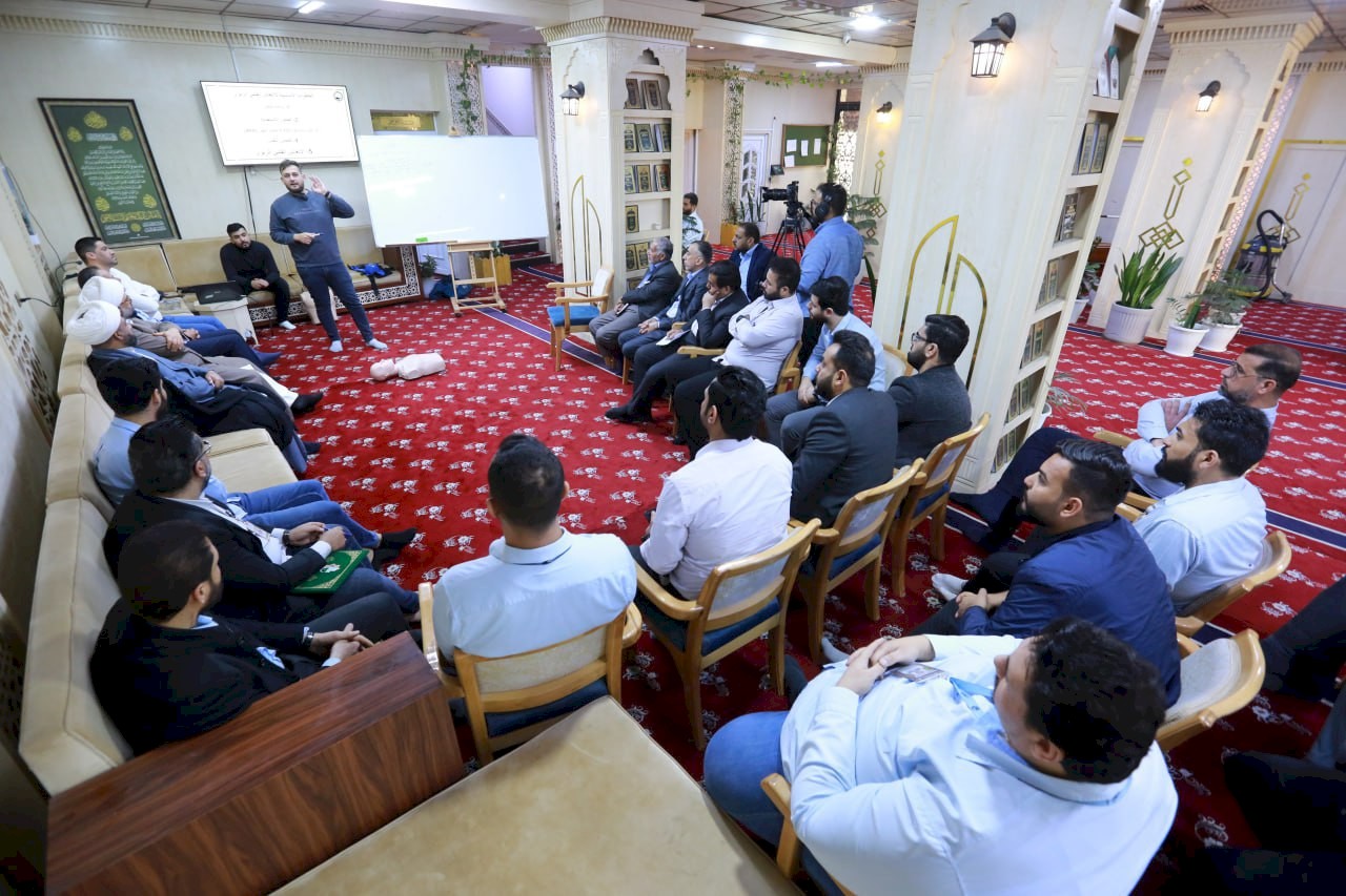 اختتام دورة الاسعاف والتدريب الطبي التي اقيمت في مركز تراث البصرة