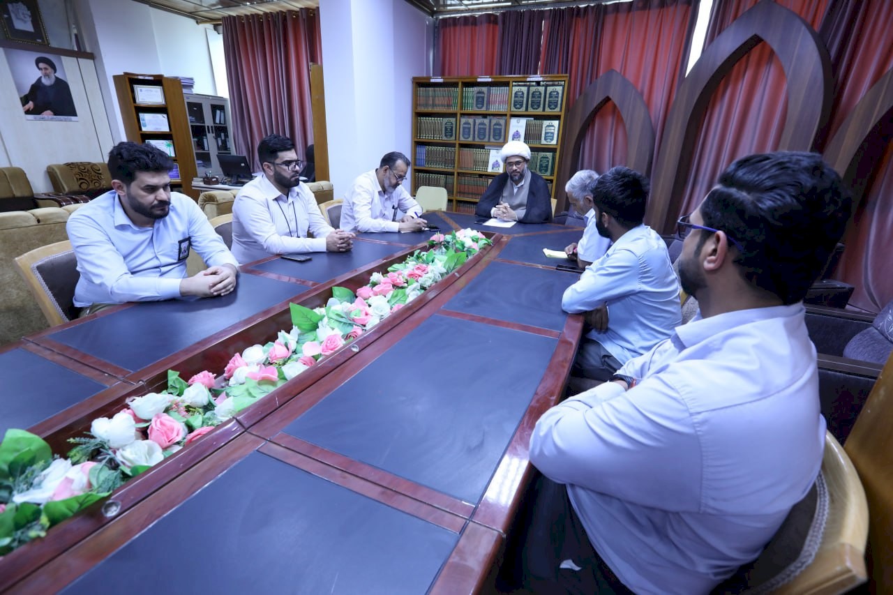 وحدة اعلام مركز تراث البصرة تعقد اجتماعها الدوري
