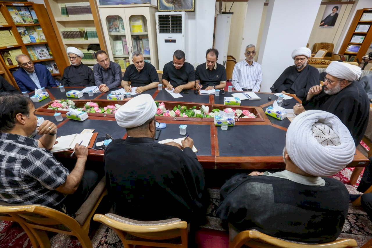 ⭕رئيس قسم شؤون المعارف الإسلامية والإنسانية  يلتقي الهياة التحضيرية لمؤتمر تراث البصرة الدولي الأوّل