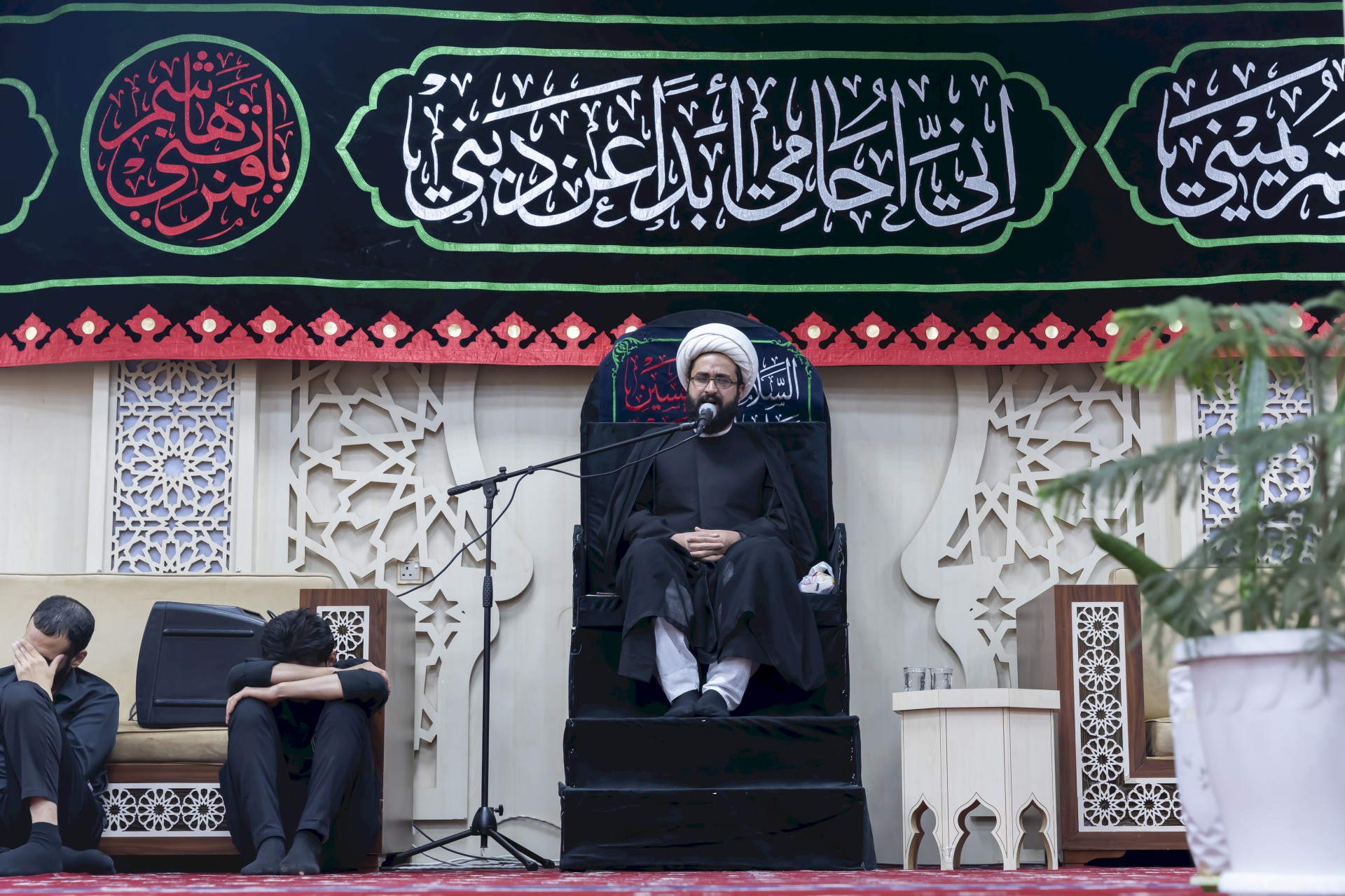 مركز تراث البصرة يقيم مجلساً تأبينيا بذكرى استشهاد الإمام السجاد (عليه السلام)