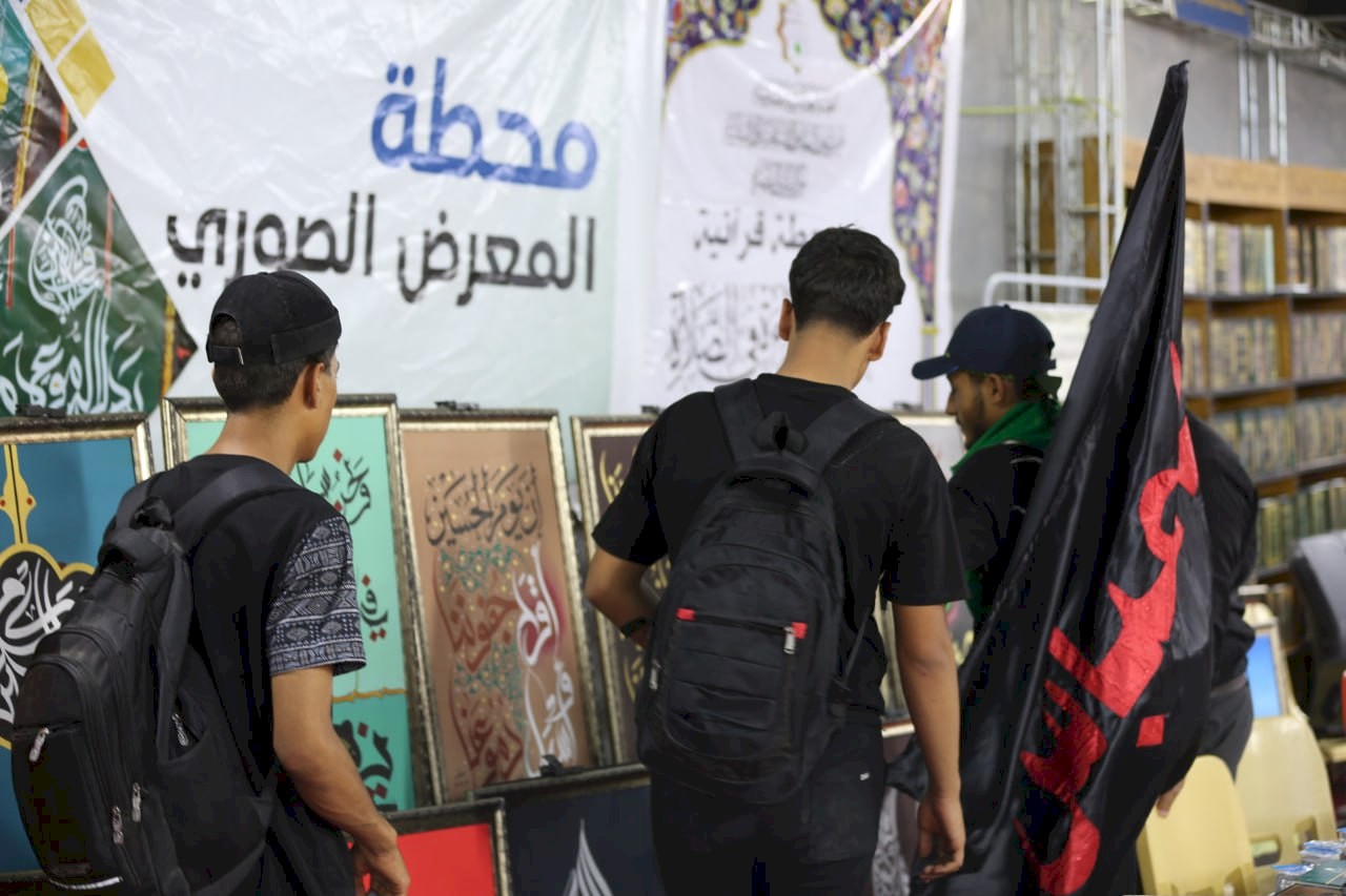 المحطةُ الثقافيةُ  لمركزِ تراثِ البصرةِ تَختتِمُ برامجها  وأنشِطتها ضِمنَ الموكب الثقافيِّ العام