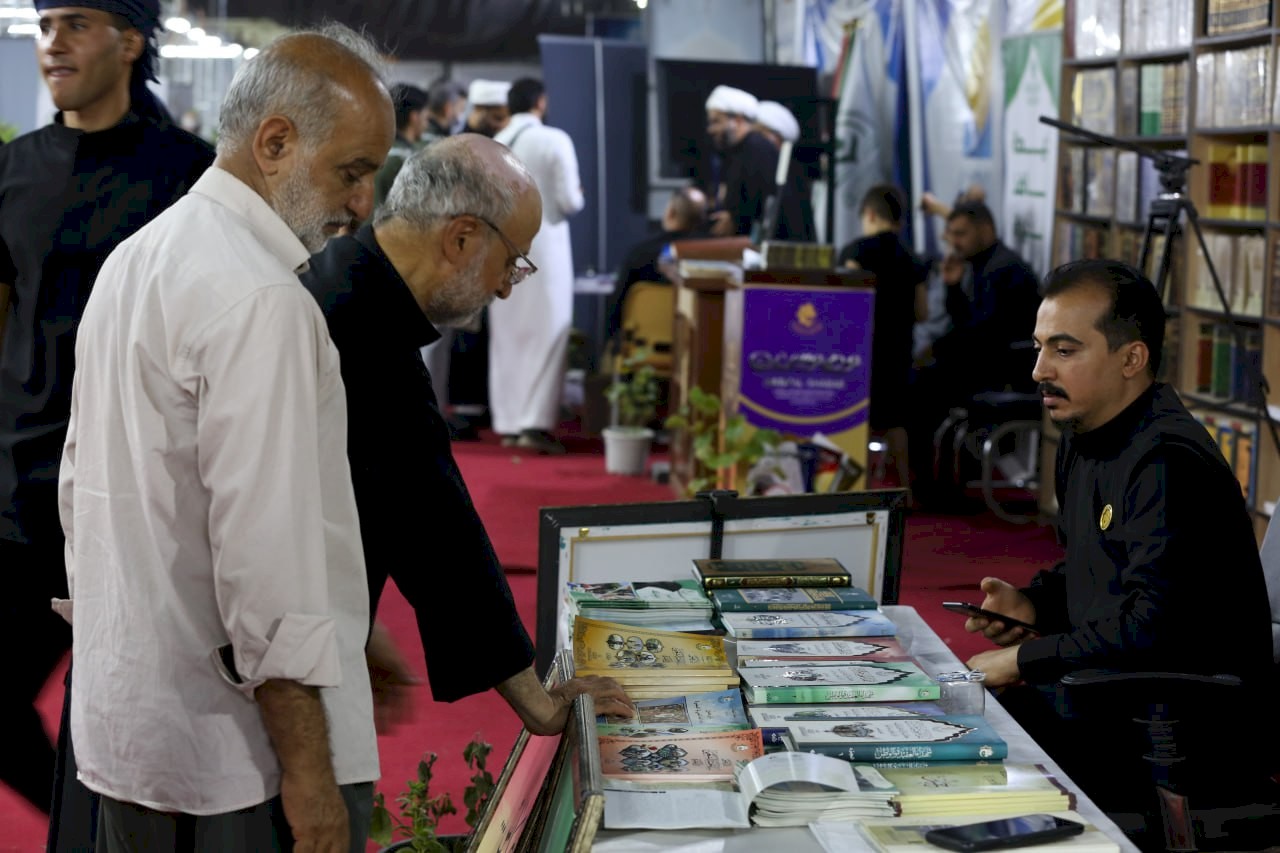 المحطةُ الثقافيةُ  لمركزِ تراثِ البصرةِ تَختتِمُ برامجها  وأنشِطتها ضِمنَ الموكب الثقافيِّ العام