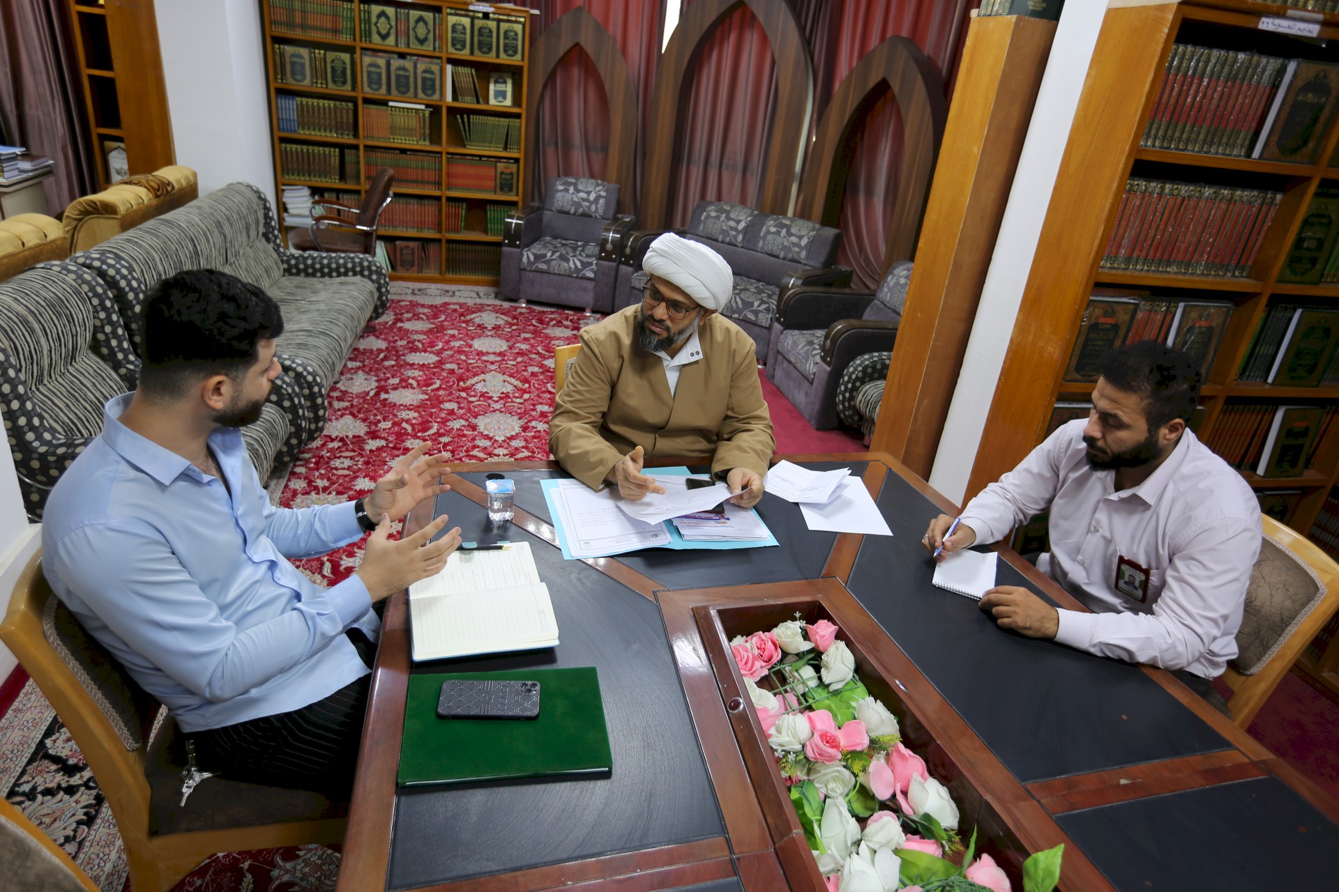 ⭕ مركزُ تُراث البصرة يَعقد اجتماعاً مع ذاتيّة المركز