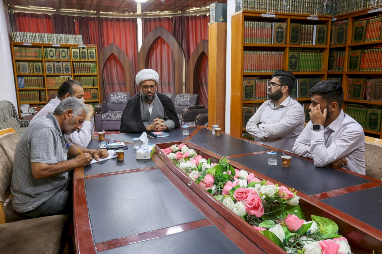 ⭕ مركزُ تراث البصرة يعقد اِجتماعا تداوليًّا لوحدة الإعلام