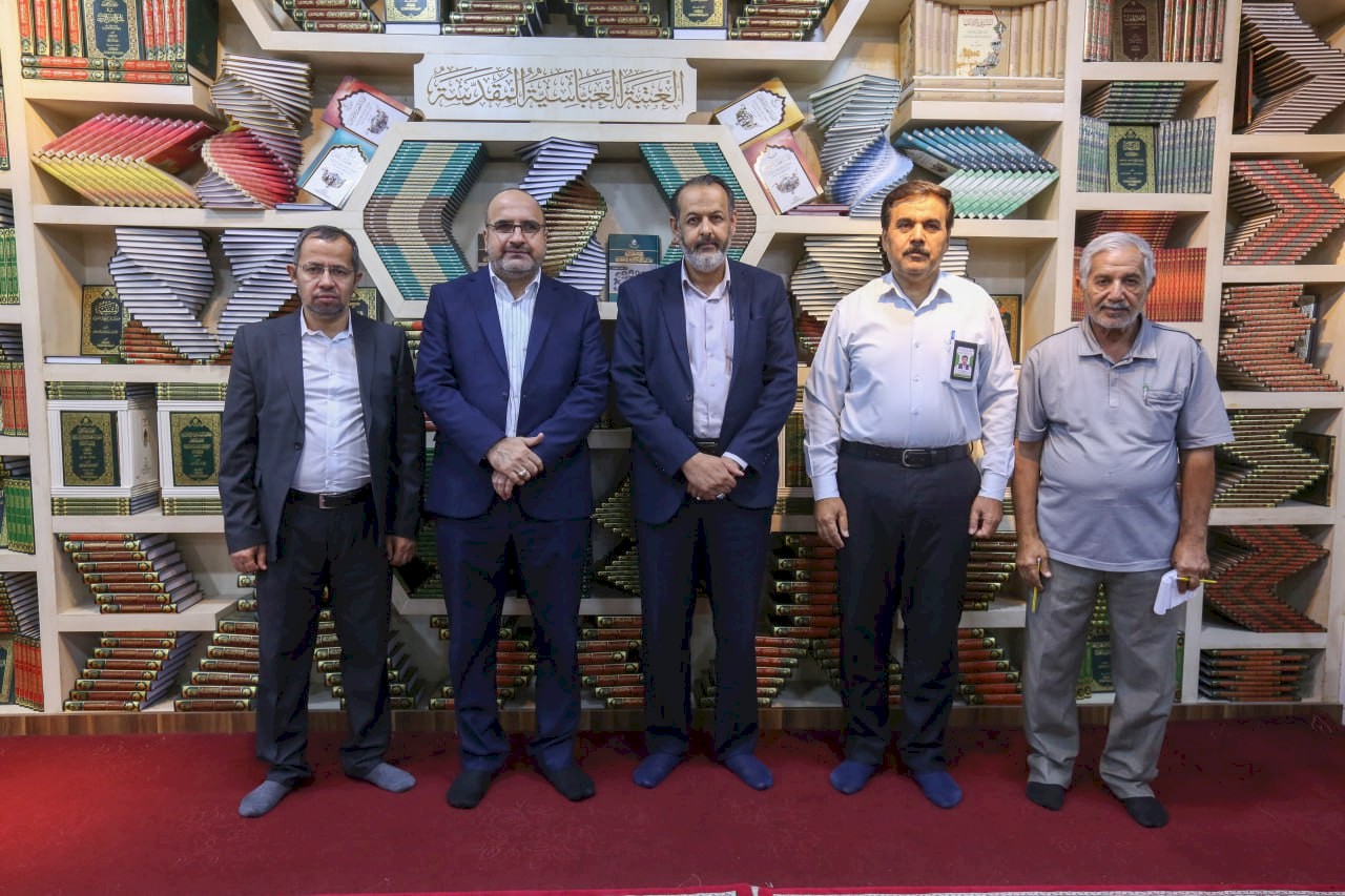 دائرة البحوث والدراسات في ديوان الوقف الشيعي تزور مركز تراث البصرة