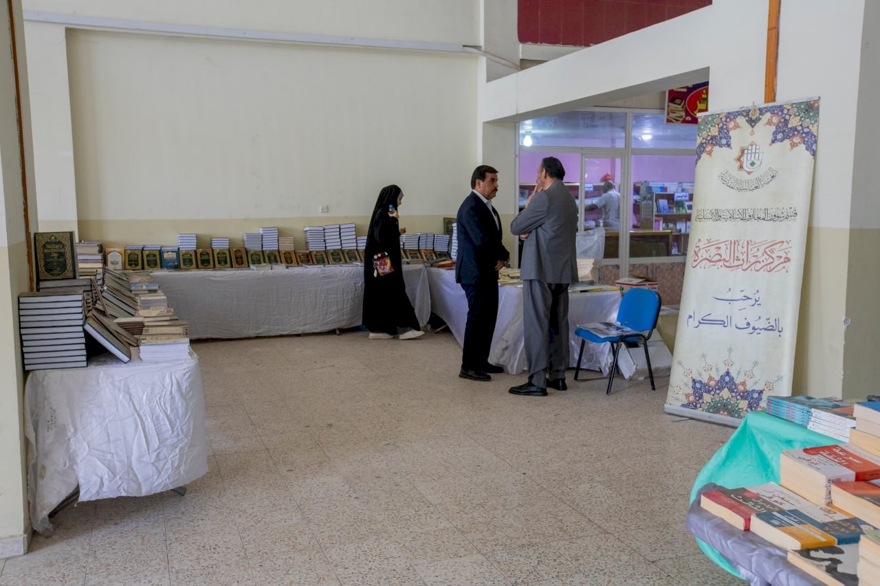 مركزُ تراثِ البصرةِ يشاركُ في أعمال معرض الكتاب الشامل