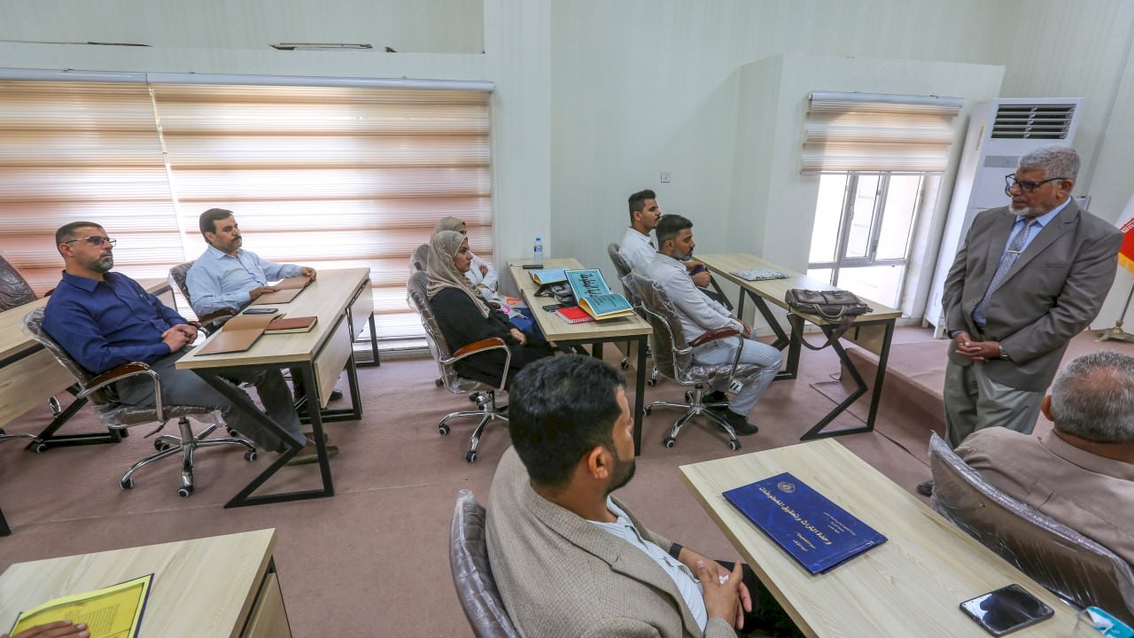 مركز تراث البصرة يشارك في ورشة ( تحقيق التراث البصري) بكلية الآداب بجامعة البصرة