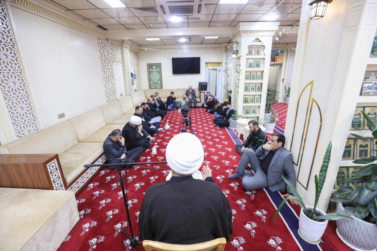 مركزُ تُراثِ البصرة يُقيم مجلساً حسينيّاً بالذكرى الأليمة لشهادة الإمامِ الكاظم (عليه السلام).
