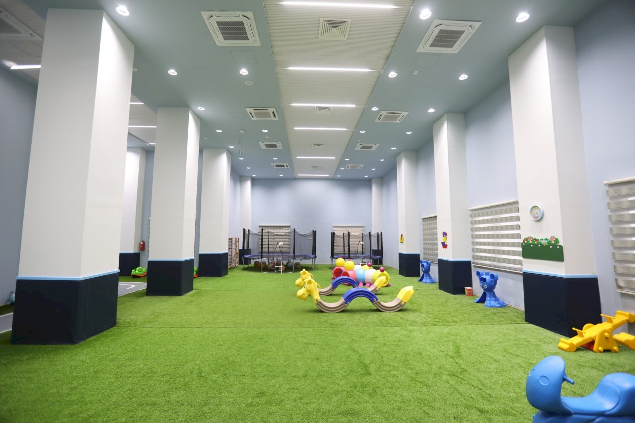 إعلام المركز يوثق أدوار وبرامج أكاديمية الثقلين للتوحد واضطرابات النمو في البصرة