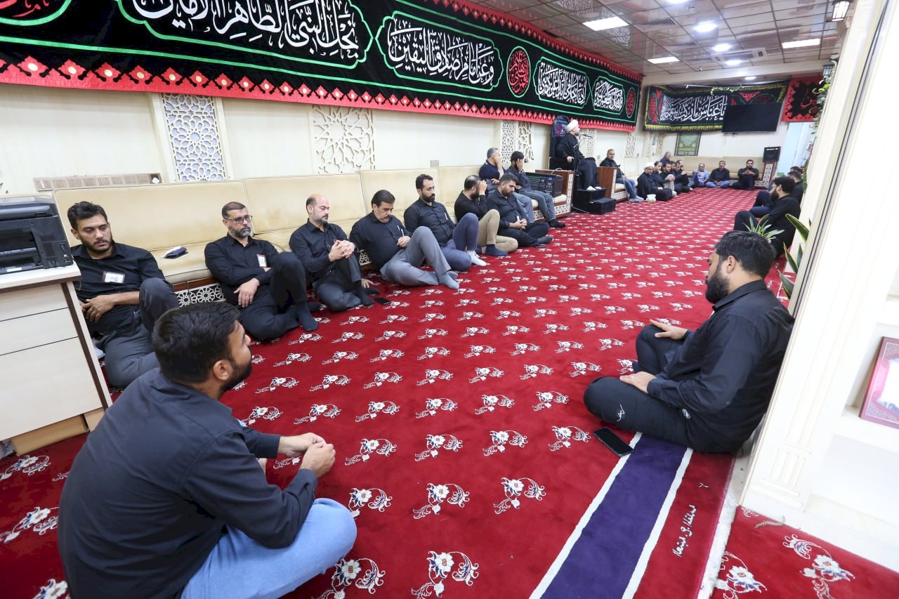 مركز تراث البصرة يرفع راية الحزن لإحياء ذكرى رحيل رسول الرحمة نبينا محمد (صلى الله عليه وآله)