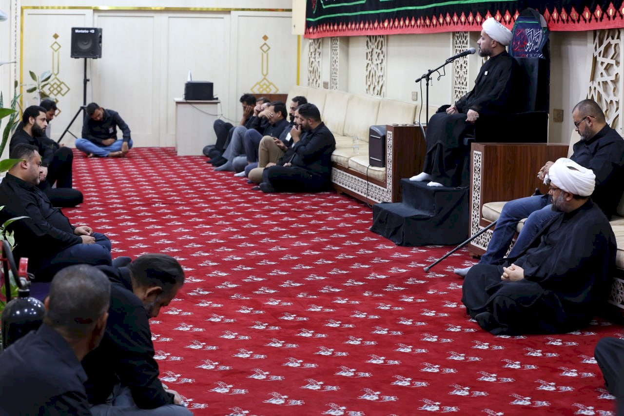 مركز تراث البصرة يرفع راية الحزن لإحياء ذكرى رحيل رسول الرحمة نبينا محمد (صلى الله عليه وآله)