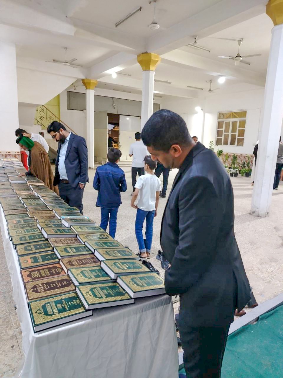 بمناسبةِ أسبوعِ ولادةِ السَّيِّدةِ الزهراء (عليها السَّلام) مركزُ تراثِ البصرةِ يشاركُ في معارضَ للكتابِ ضمنَ فعَّالياتِ المحافلِ القرآنيةِ في البصرةِ